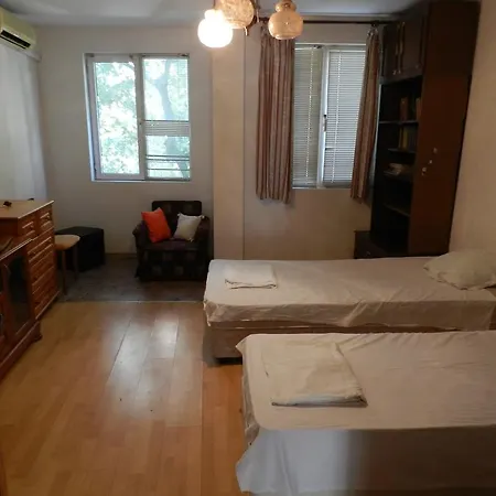 Apartamento L.karavelov Str. *