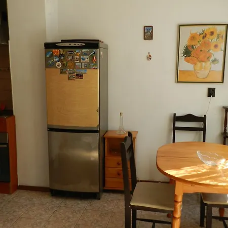 L.karavelov Str. Apartamento *